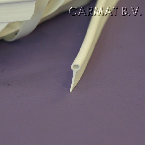 Seat profile standard white per 100 m